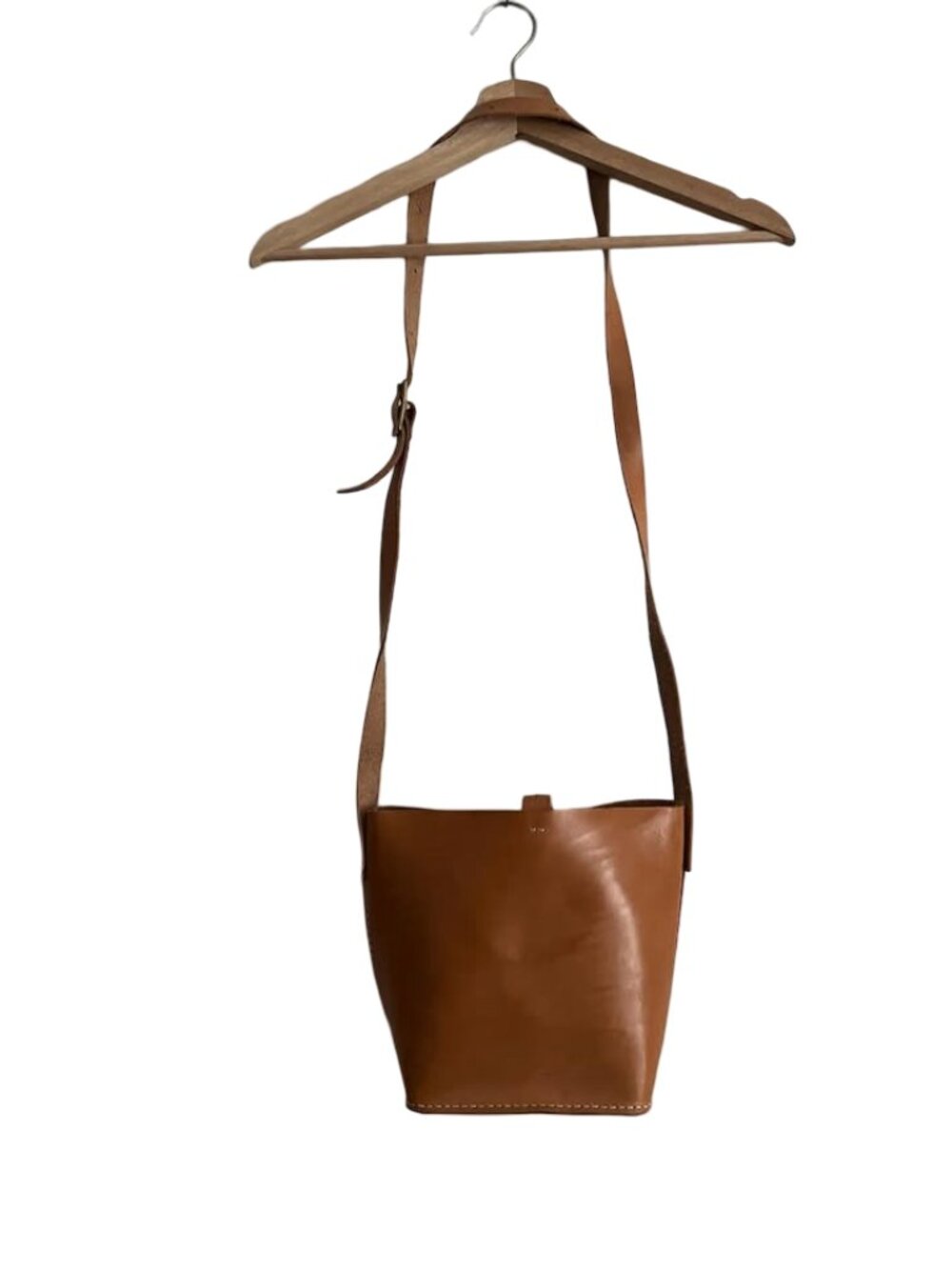 Luna Goods Vegetable tanned leather crossbody bag NEW